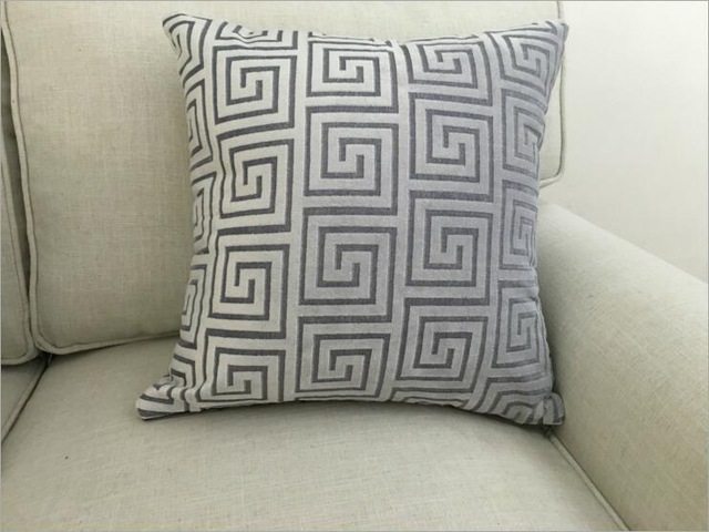 Velvet Throw Pillow Cover | Soft Sofa Cushion Case with Invisible Zipper